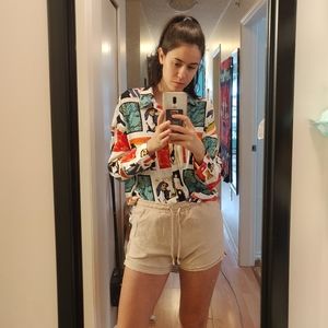 Linen and Viscose Elastic Waist Shorts